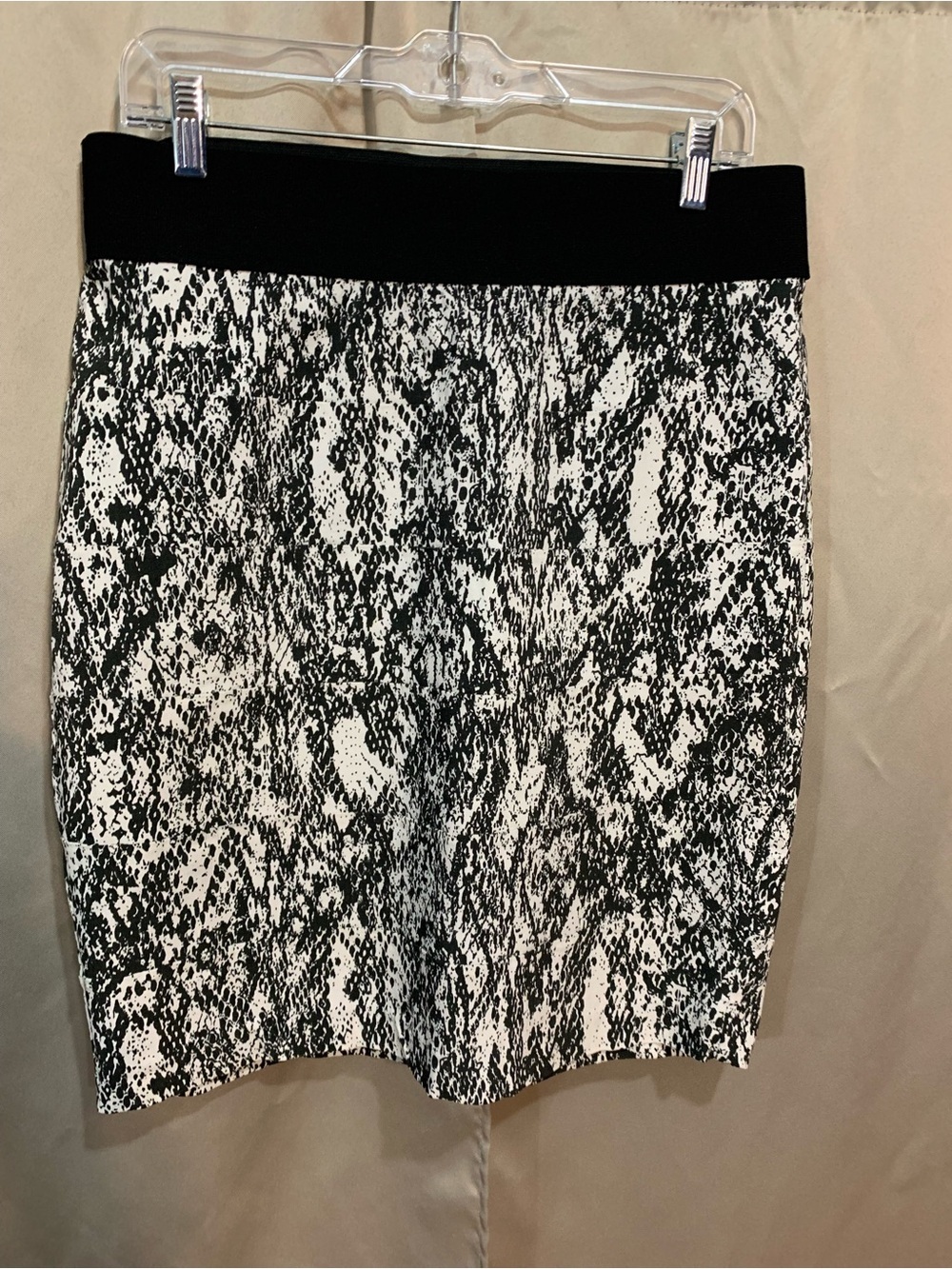 Style & Co. Black and White Printed Pencil Skirt. #67/1